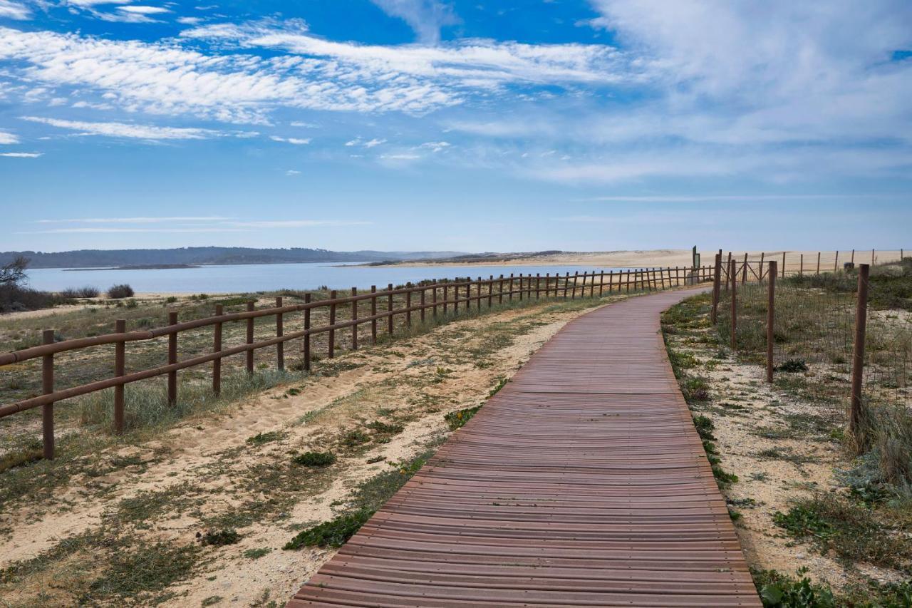 Apart@Costasantoandre Beach Сантіагу-ду-Касен Екстер'єр фото